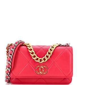 Chanel 19 Wallet On Chain Quilted #242803C36B